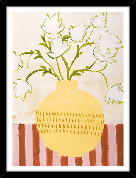 Yellow vase | KUNSTTRYK Kunsttryk Art Copenhagen 30x40 Sort ramme 