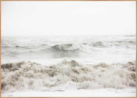 Breaking waves | INDRAMMET BILLEDE Indrammet billede ART COPENHAGEN 30x40 Egeramme 