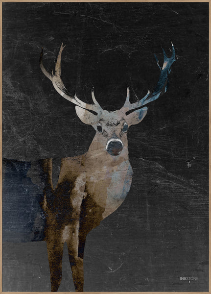 Deerly dark | INDRAMMET BILLEDE Indrammet billede ART COPENHAGEN 30x40 Egeramme 